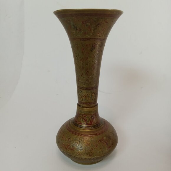 Vintage Pair Hand Painted Floral Leaf Etched India Brass Vases 9” Antique - Picture 7 of 10